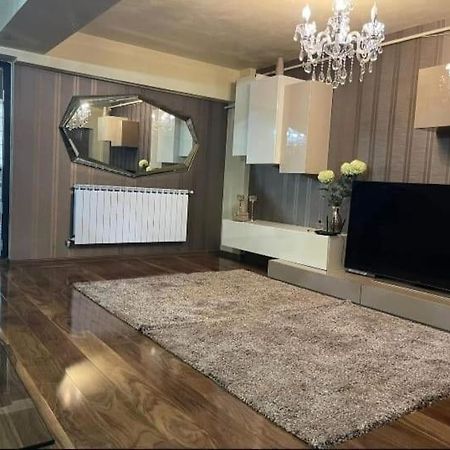 Apartament Lux Ultracentral Craiova Ngoại thất bức ảnh