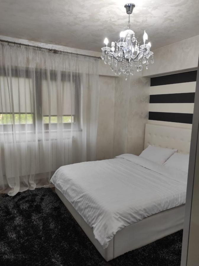 Apartament Lux Ultracentral Craiova Ngoại thất bức ảnh