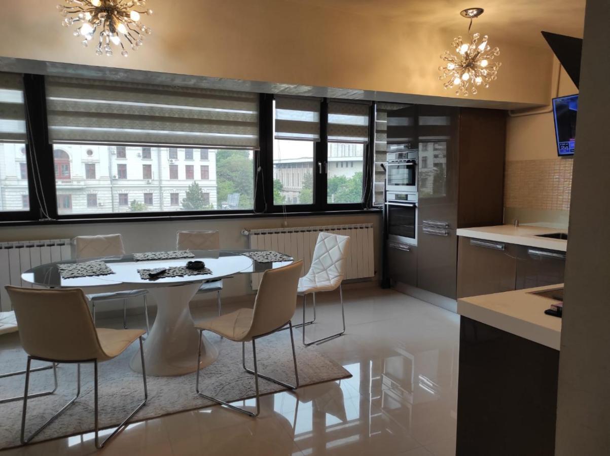 Apartament Lux Ultracentral Craiova Ngoại thất bức ảnh