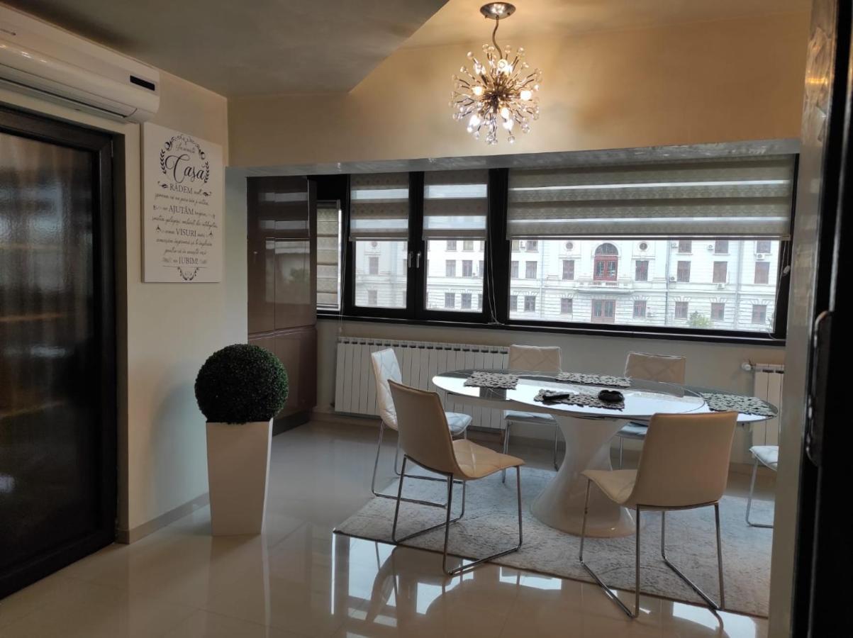 Apartament Lux Ultracentral Craiova Ngoại thất bức ảnh